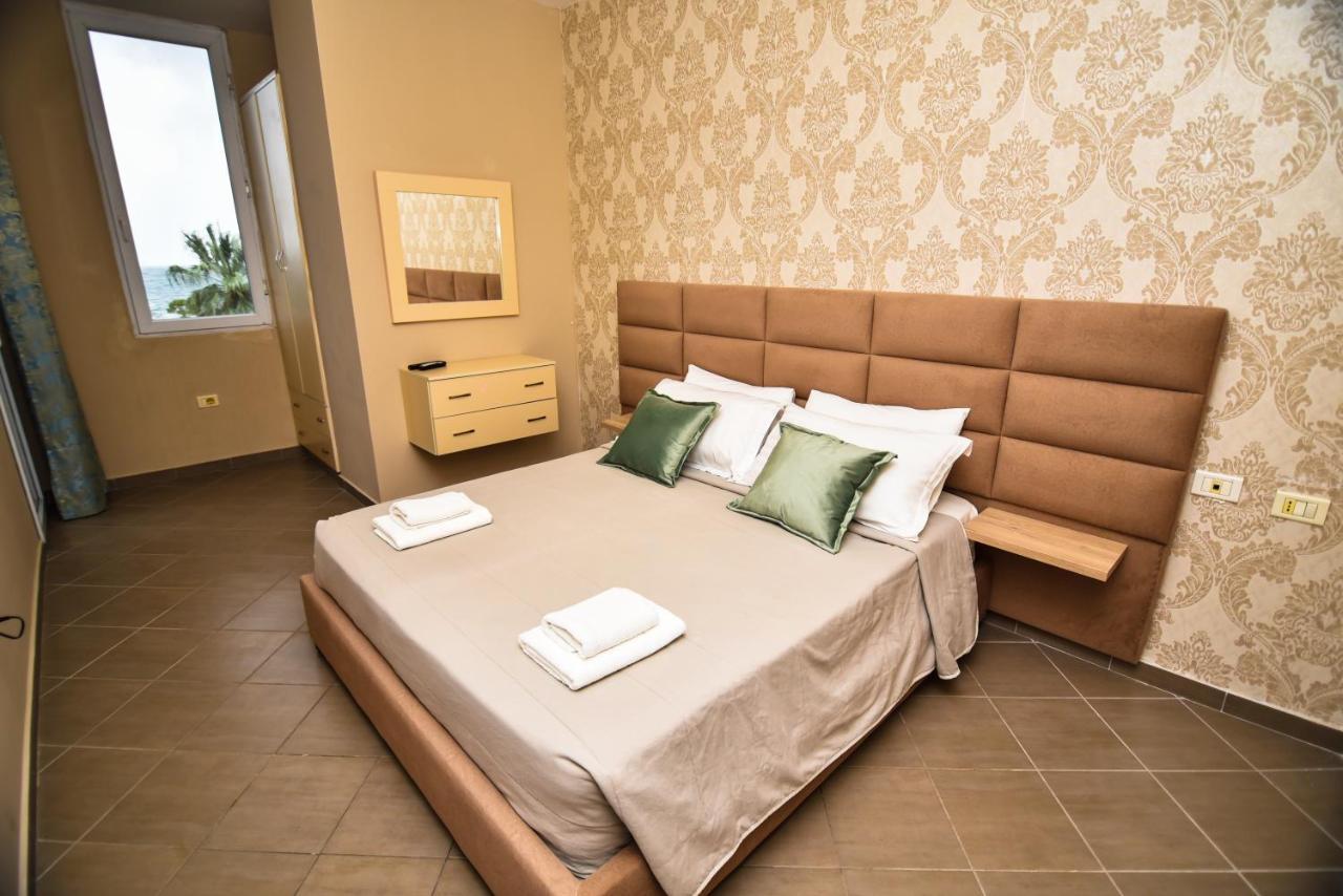 Seaview Apartment Vlore Ngoại thất bức ảnh